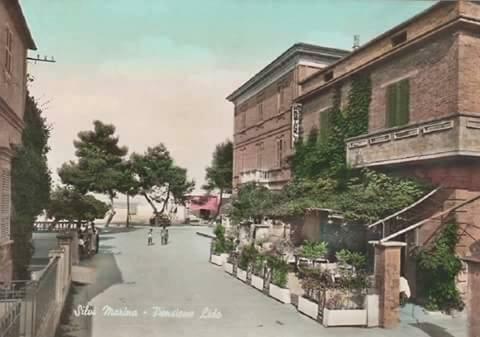 Albergo Lido Silvi Marina Kültér fotó